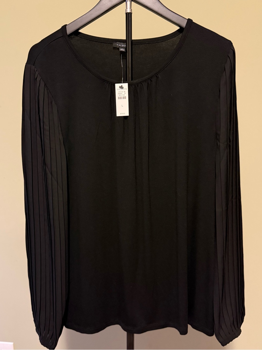 NWT Talbots Black Long Pleated-Sleeve Scoop Neck Pullover SZ L (19.5" P2P)